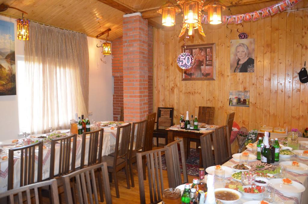 Teremok Guest House Vysjka Eksteriør bilde