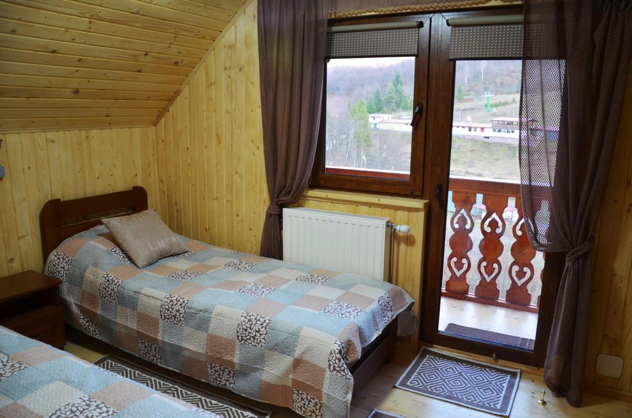 Teremok Guest House Vysjka Eksteriør bilde